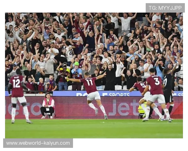 英超保级区形势错综复杂 西汉姆联利兹联需抢分突围